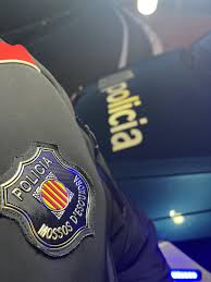 Detenido un menor por una brutal agresión viral a otro joven en Barcelona