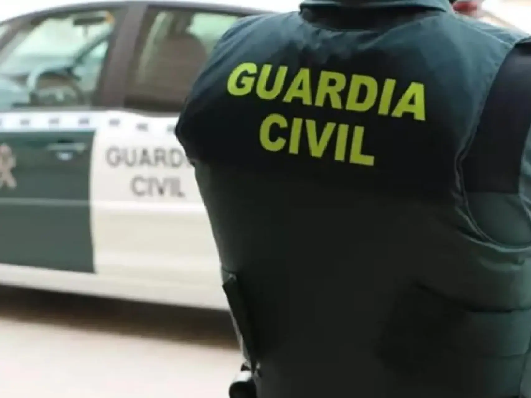 Amplio despliegue de la Guardia Civil tras un tiroteo en Carballo