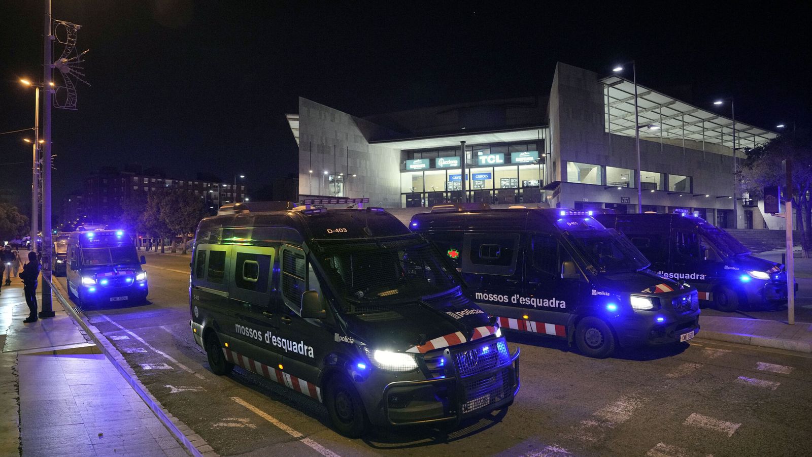 CINCO DETENIDOS EN UN DISPOSITIVO CONTRA EL TRÁFICO DE DROGAS EN BARCELONA