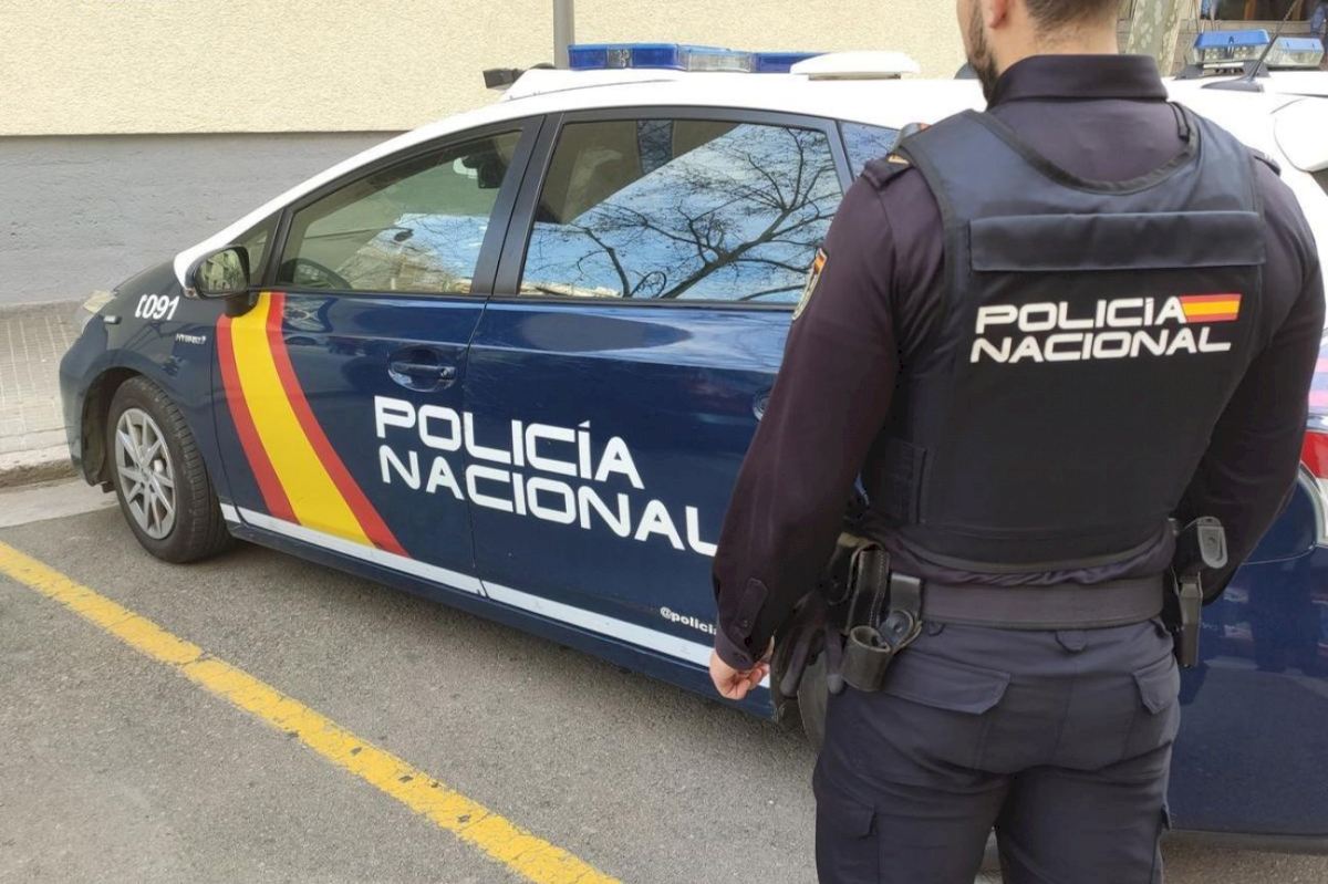 TRES DETENIDOS POR ROBAR ACEITE USADO EN RESTAURANTES DE VALENCIA Y CASTELLÓN